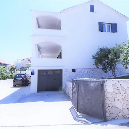 Luxury Beachfront With Pool For Two Families Villa Okrug Gornji