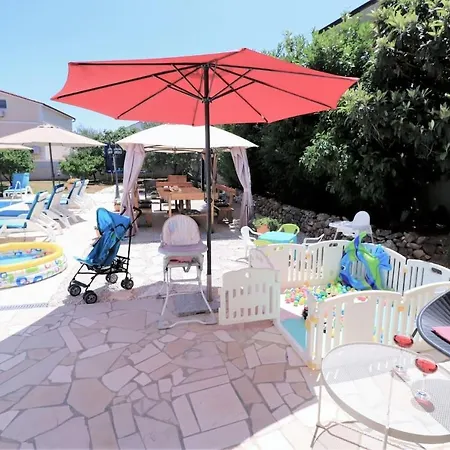 Luxury Beachfront With Pool For Two Families Vila Okrug Gornji